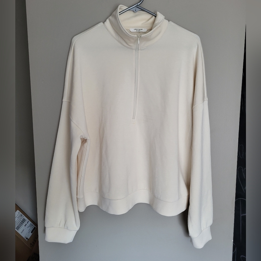 Cable & Gauge Cream Half-Zip Sweatshirt, Size XL